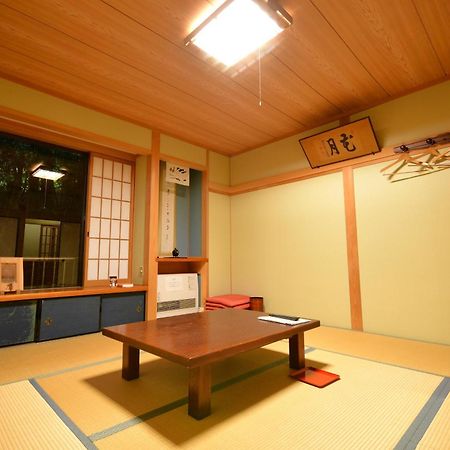 Готель Koyasan Shukubo Fugenin Екстер'єр фото