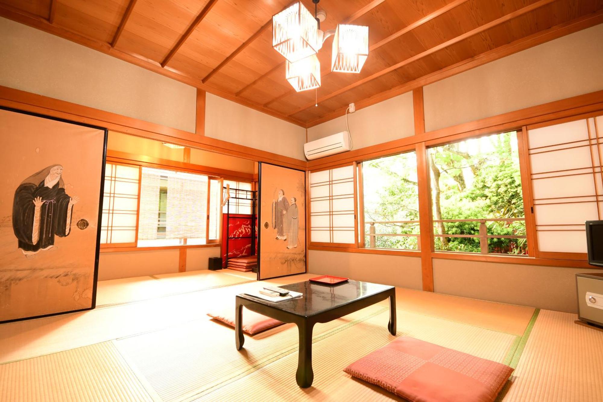 Готель Koyasan Shukubo Fugenin Екстер'єр фото