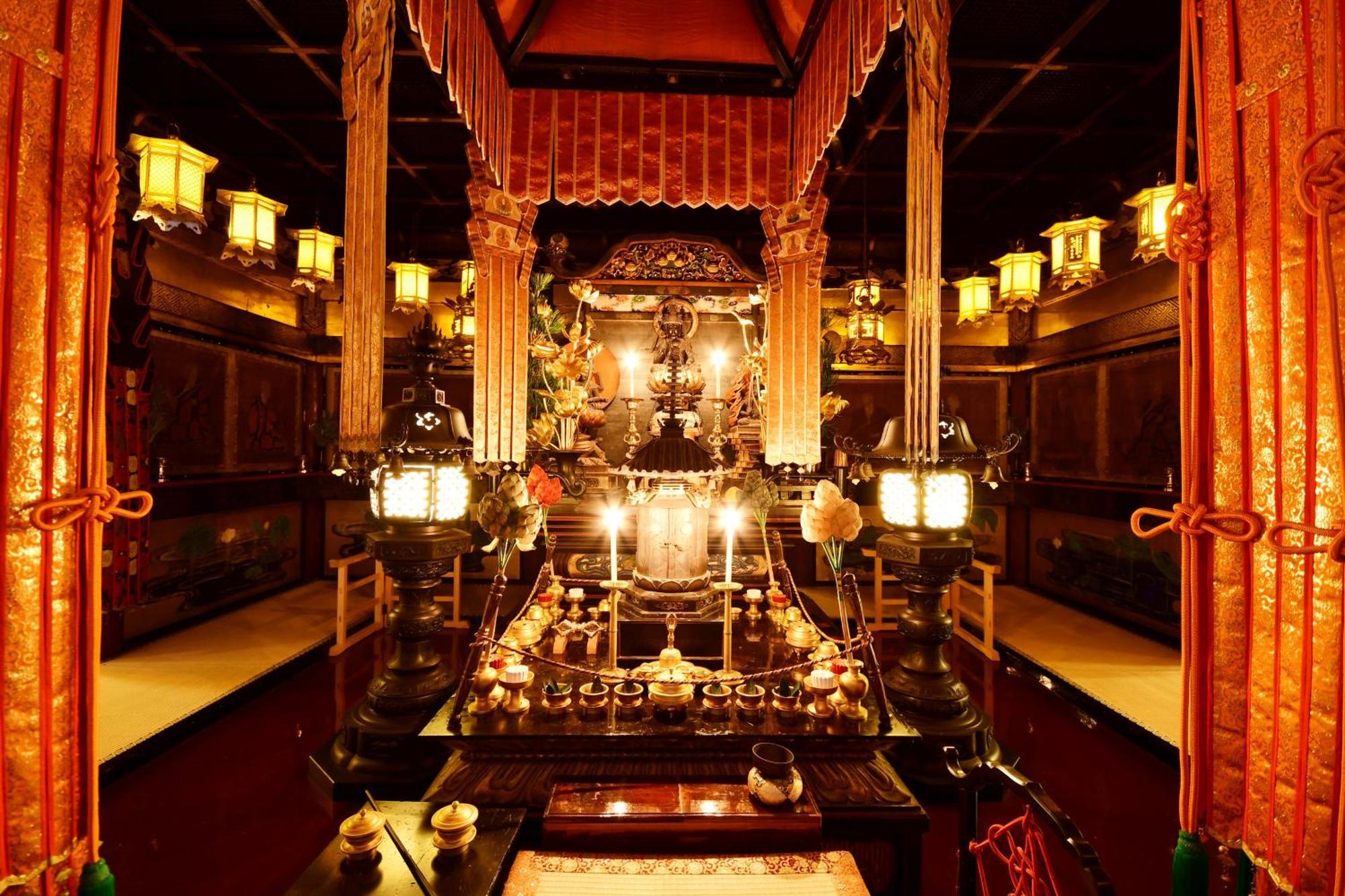 Готель Koyasan Shukubo Fugenin Екстер'єр фото