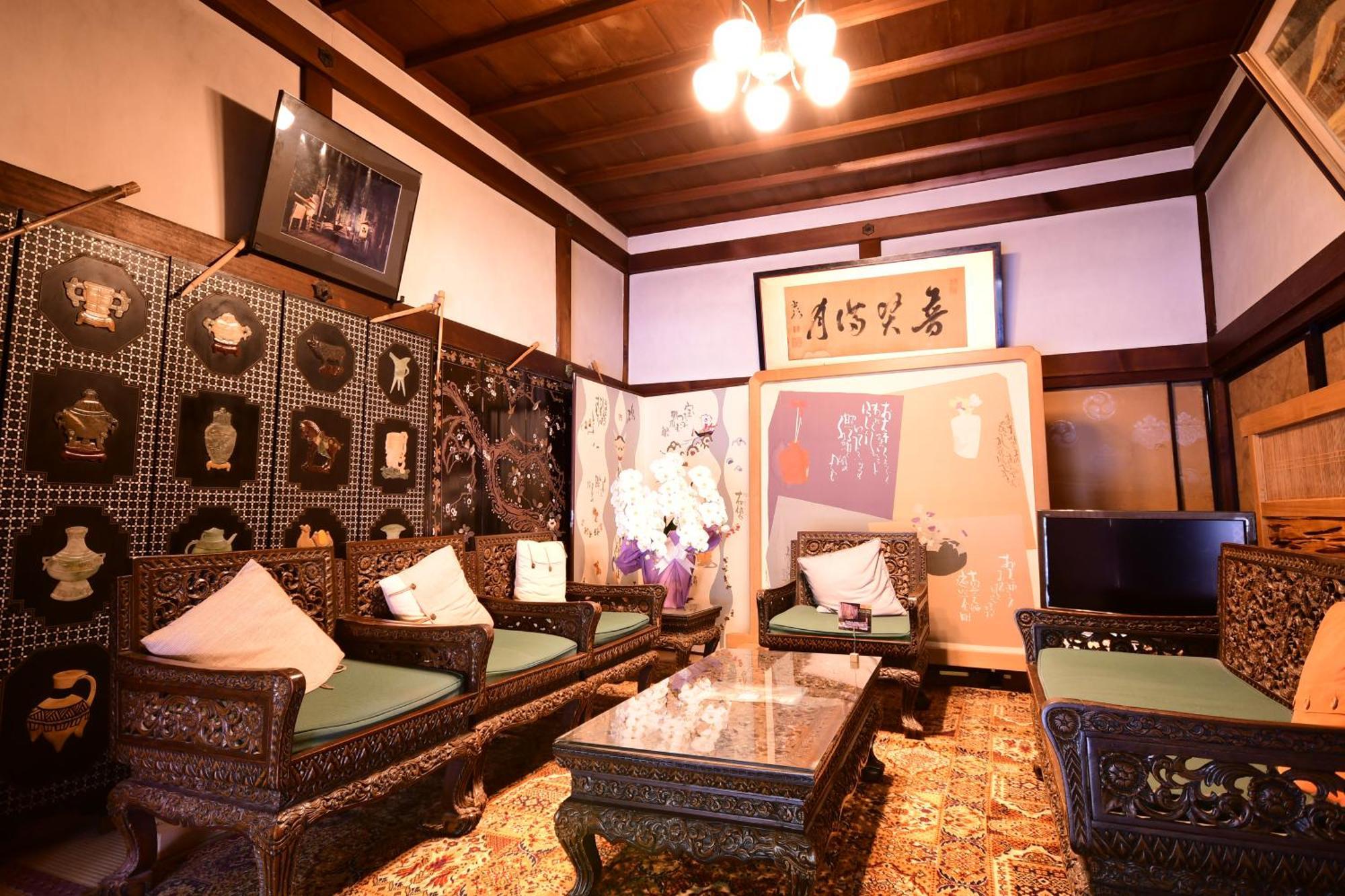 Готель Koyasan Shukubo Fugenin Екстер'єр фото